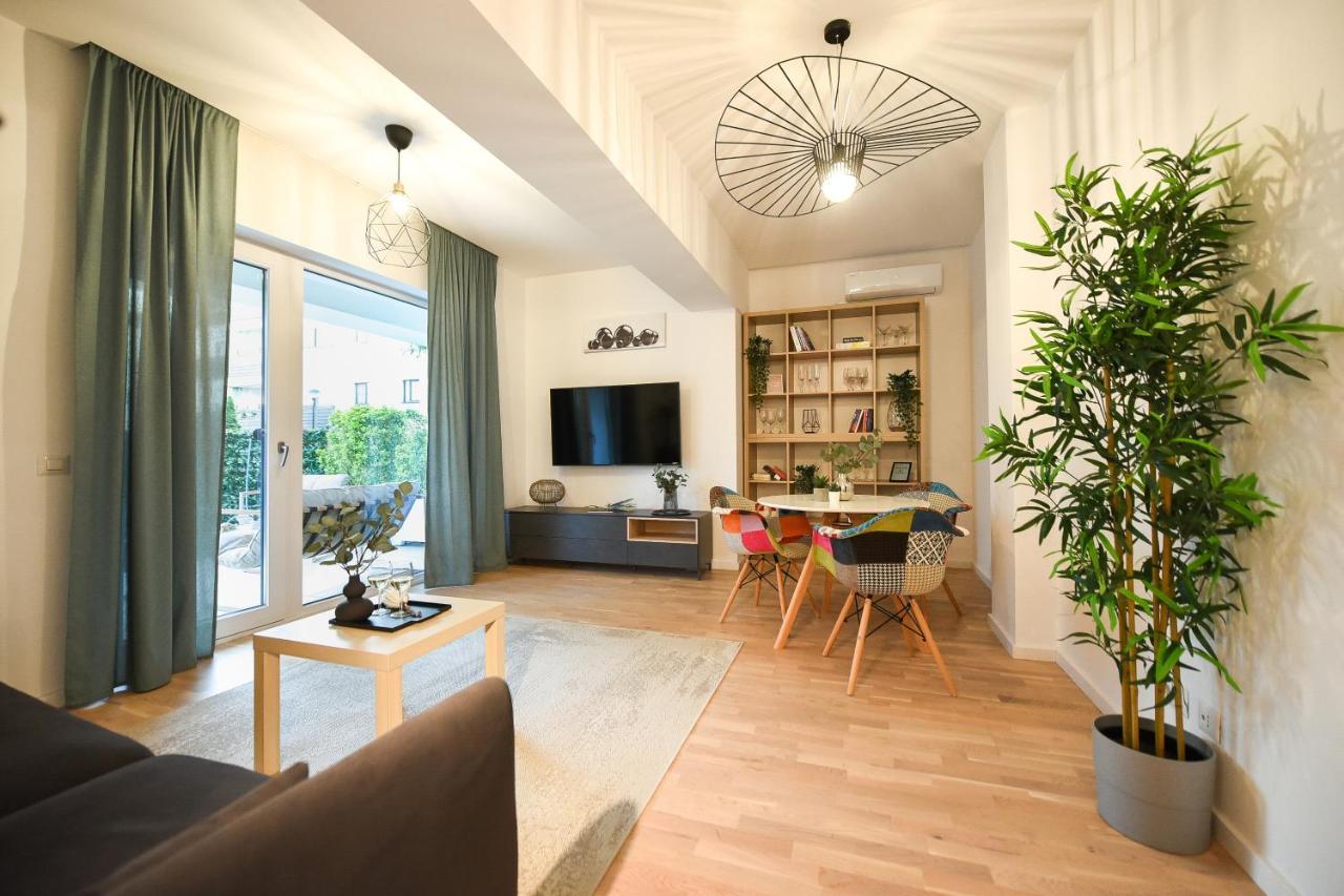 Vacation Feel - 2Br Apartment With Terrace & Private Parking In Baneasa Bucharest Exterior photo